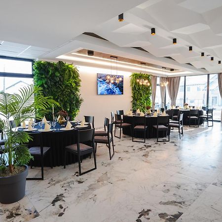 Hotel Nest ビイェリナ エクステリア 写真