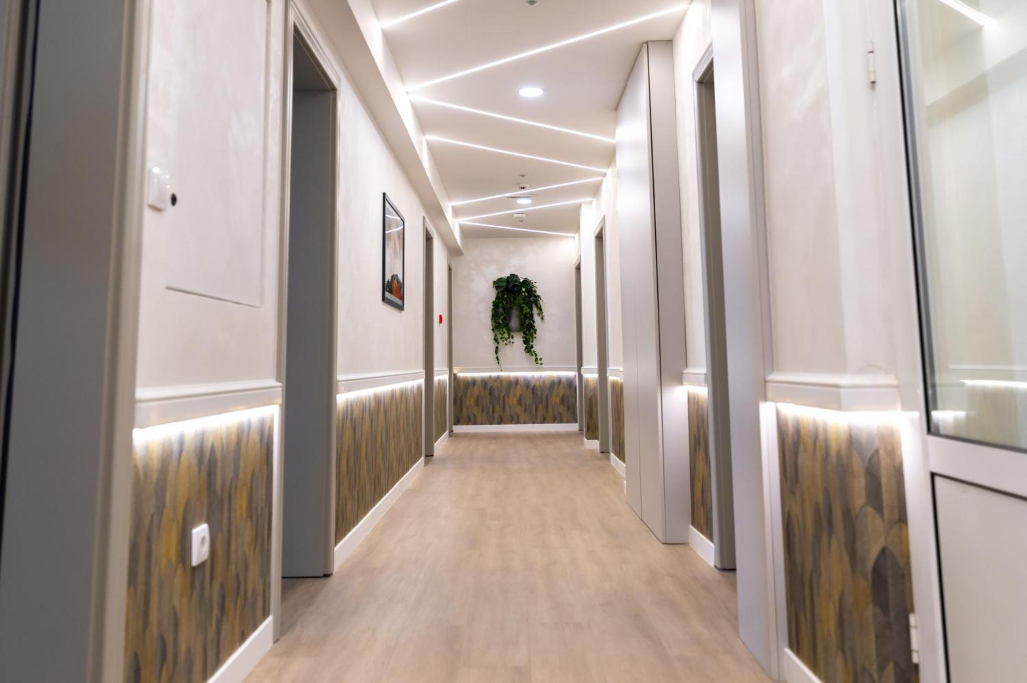 Hotel Nest ビイェリナ エクステリア 写真