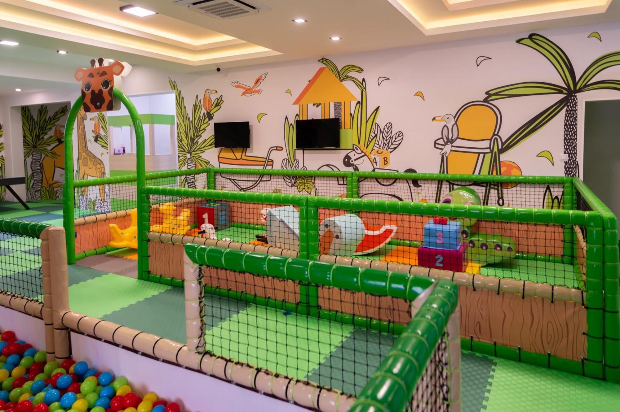 Hotel Nest ビイェリナ エクステリア 写真