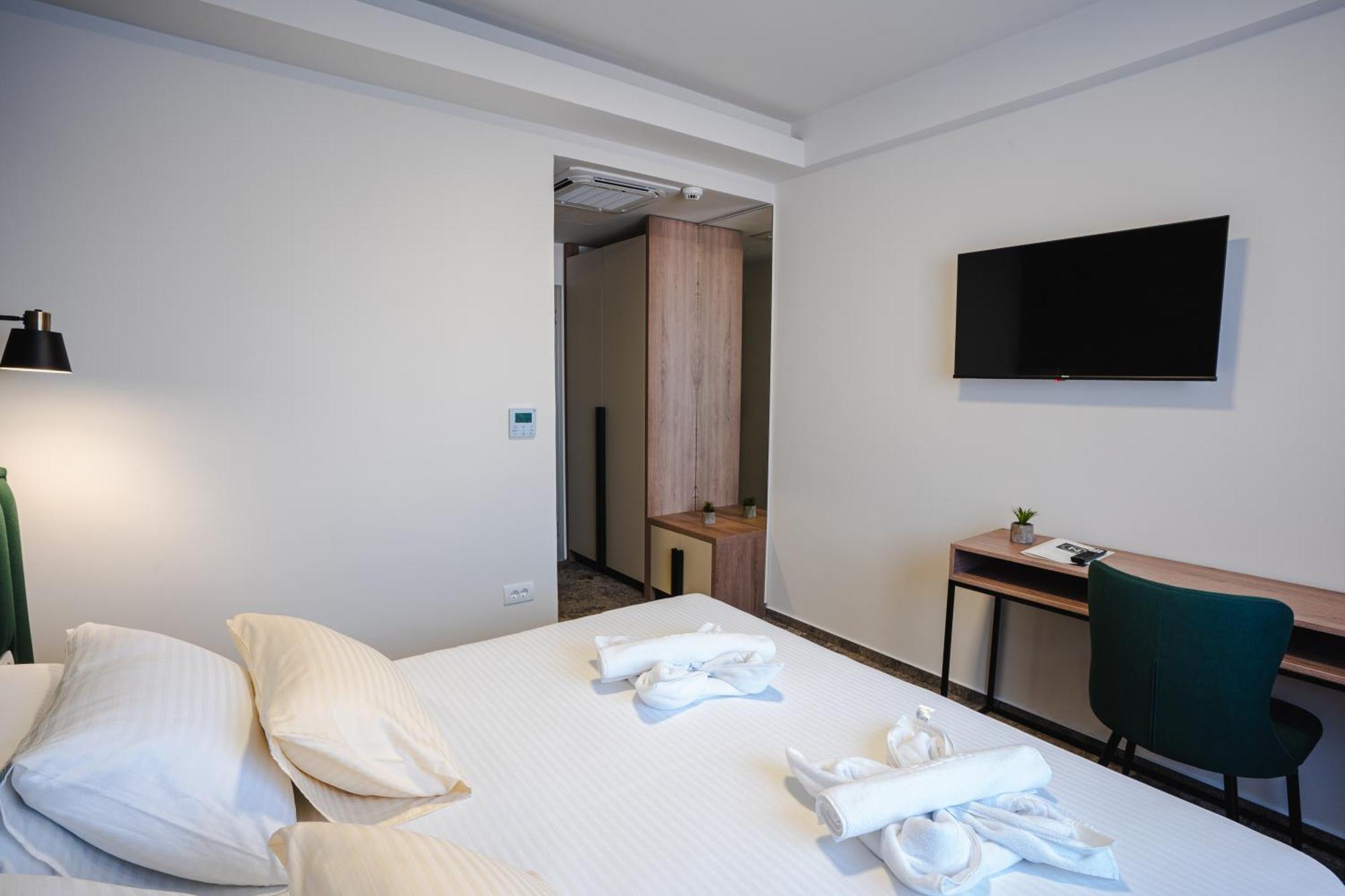Hotel Nest ビイェリナ エクステリア 写真